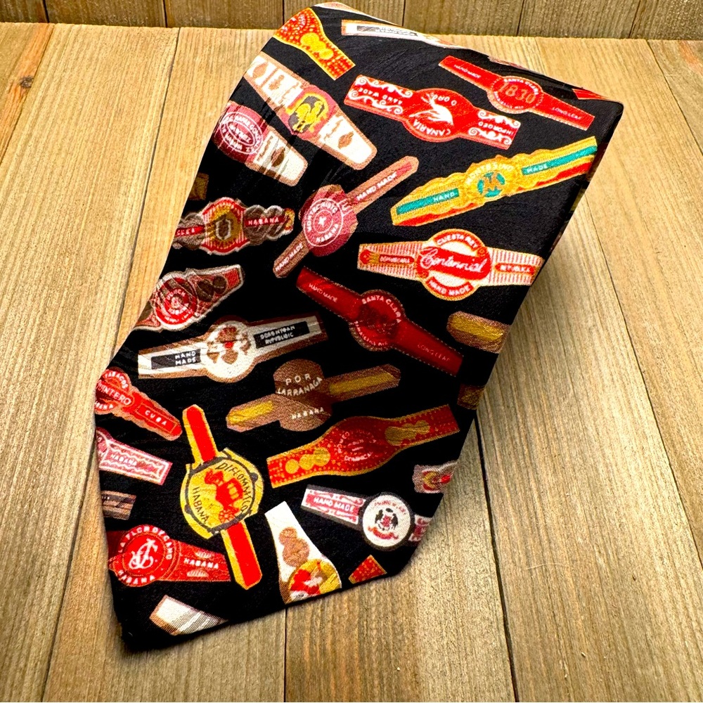 Ashford & Brooks All Silk Handmade Tie with‎ Cigar Bands Print 3.75”
